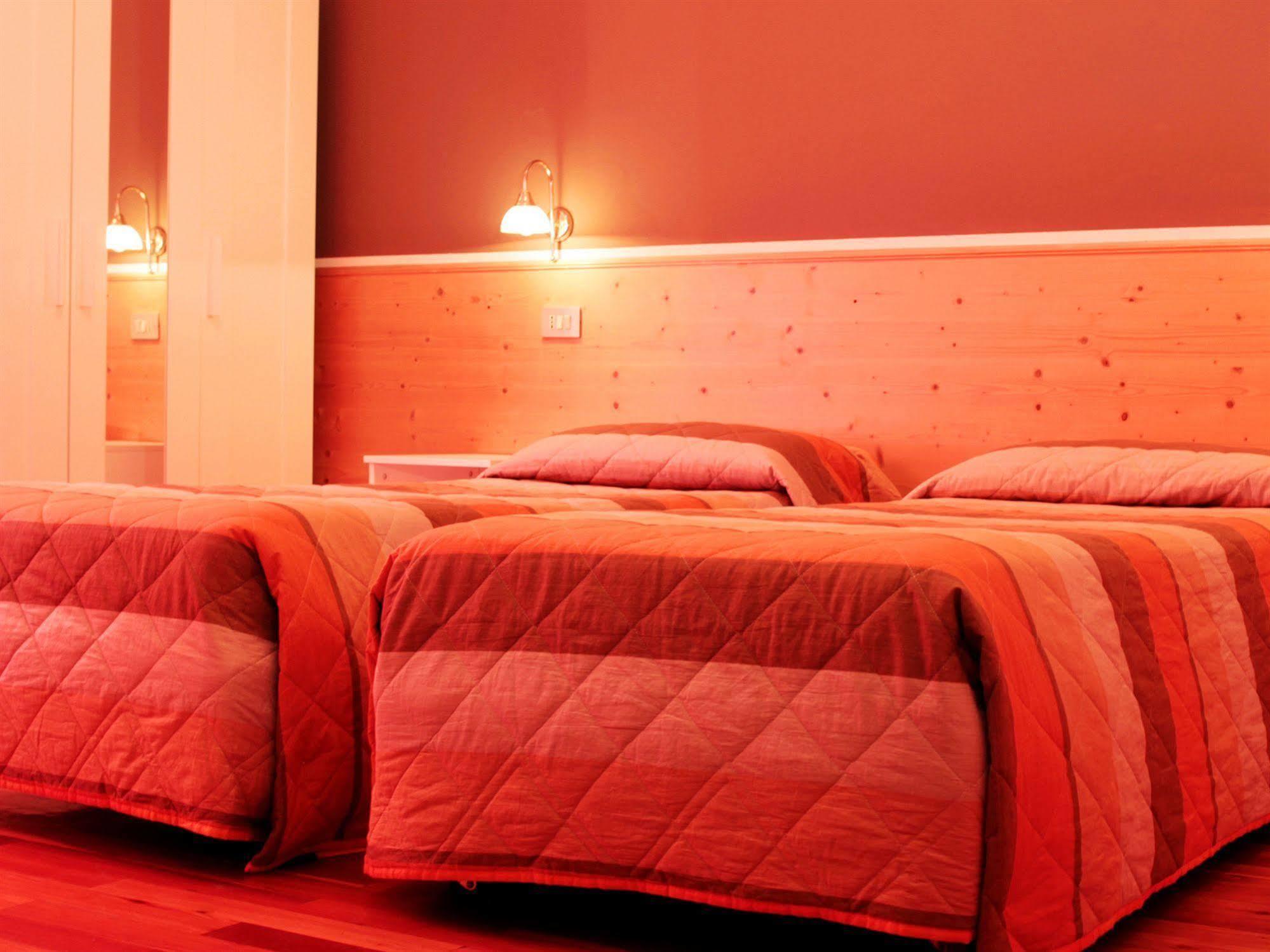 Hotel Aurora Monclassico Kültér fotó